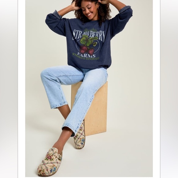 NWT Altar’d State Strawberry Farms Graphic Sweatshirt - Picture 2 of 5
